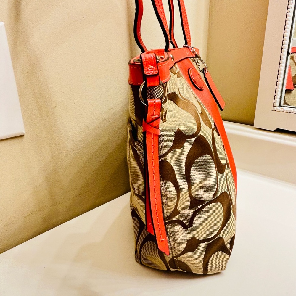 Coach Tote/ Shoulder Bag - Picture 7 of 14